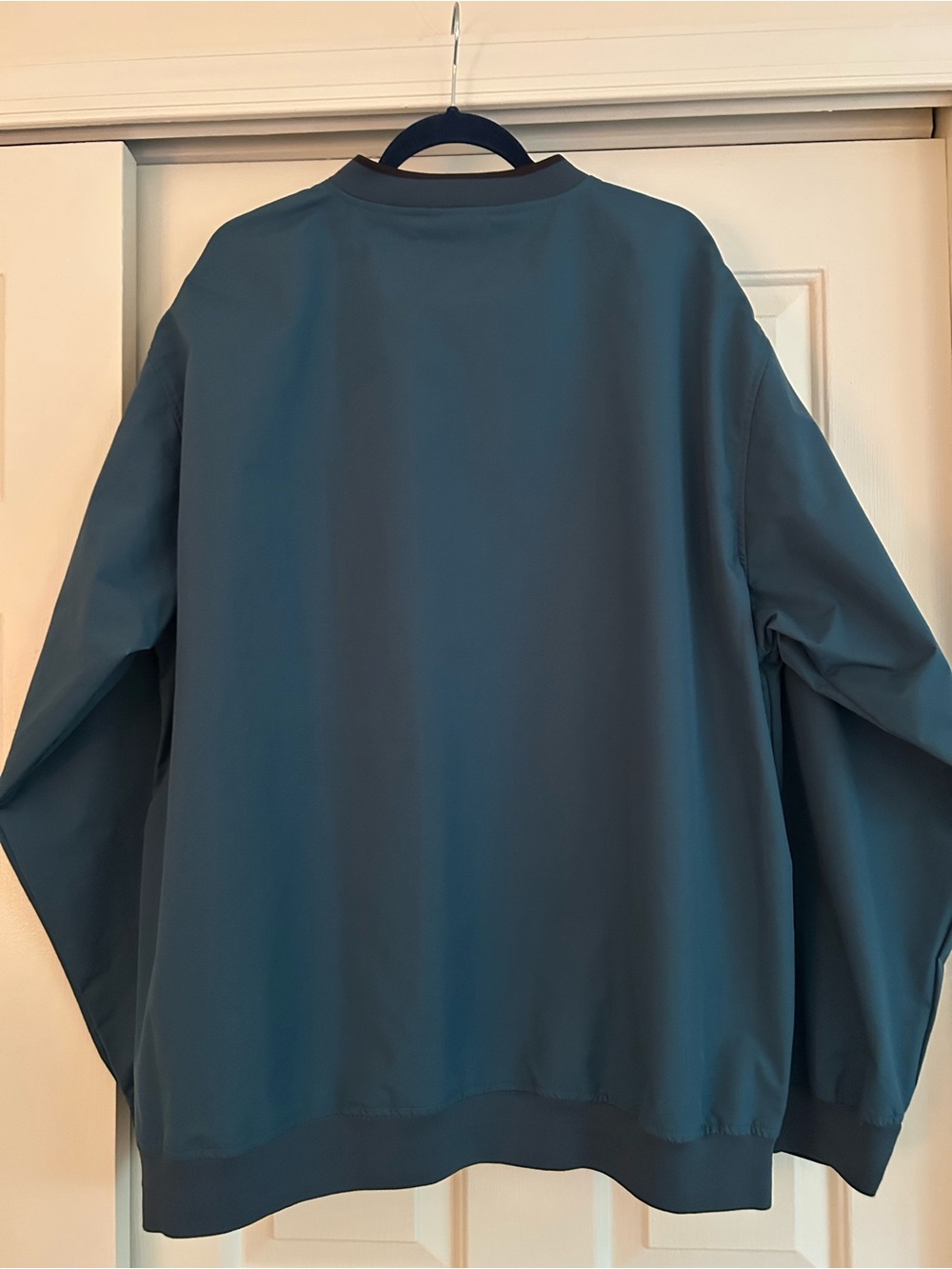 Vintage NFL Eagles V-Neck Pullover - Picture 5 of 5
